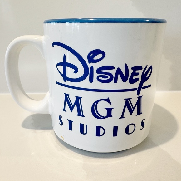 Disney MGM Studios Mug from the 80s - Picture 2 of 3